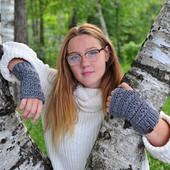 Platinum Fingerless Gloves with Sparkle - Hand Made in Canada - Picture 2 of 4
